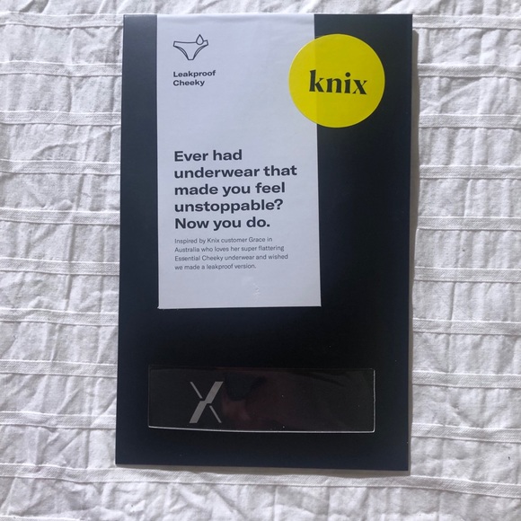 Knix- cheeky period underwear bundle size small - Picture 5 of 8